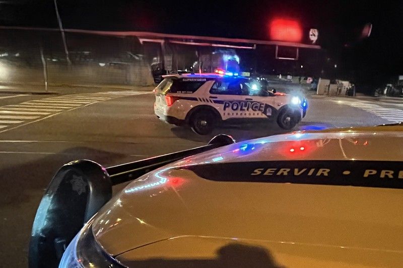 Collision mortelle sur le boulevard Queen-Victoria : le conducteur arrêté pour conduite avec les capacités affaiblies